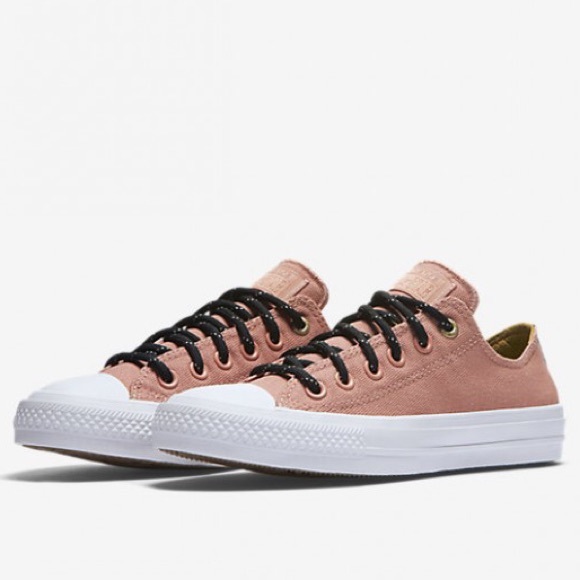 Converse chuck Taylor women’s shoes size 8 new - Picture 4 of 5